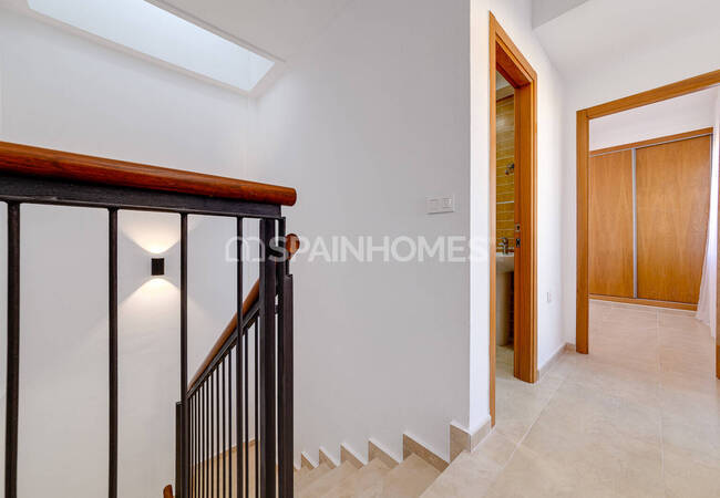 Key-ready Mediterranean-style Townhouses in Algorfa 19