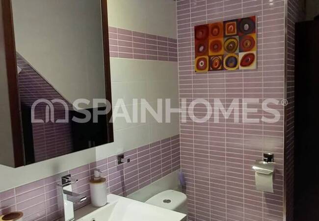Apartment with City Views in City Center of Alicante 9