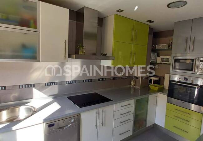 Apartment with City Views in City Center of Alicante 7