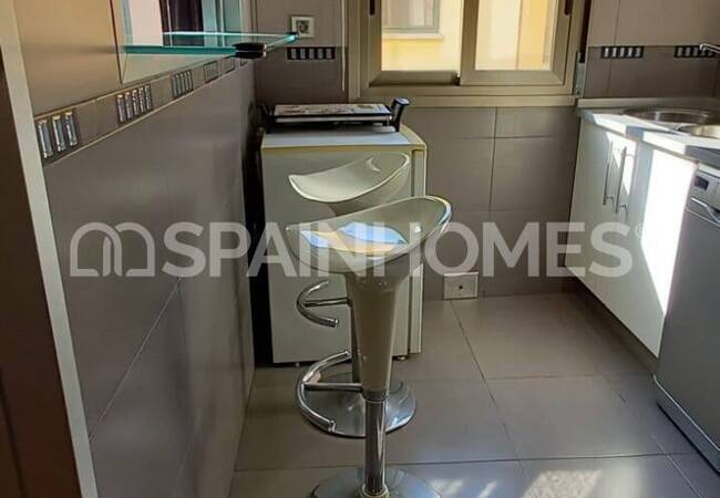 Apartment with City Views in City Center of Alicante 8