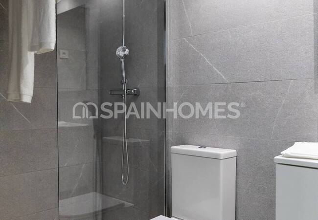 Contemporary Flats with Sea Views in Punta Prima 65