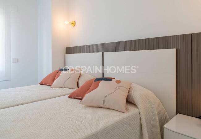 Contemporary Flats with Sea Views in Punta Prima 57