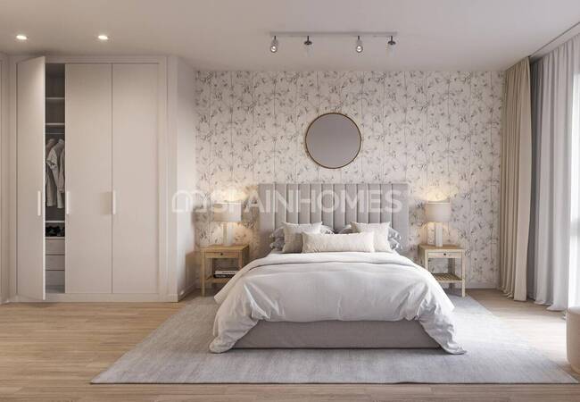 Alicante'de Çatı Havuzlu Lüks Site İçinde Sıfır Daireler 13