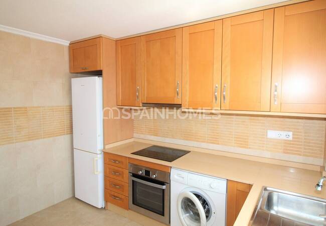 Detached Villa with Communal Pool in Los Montesinos 23