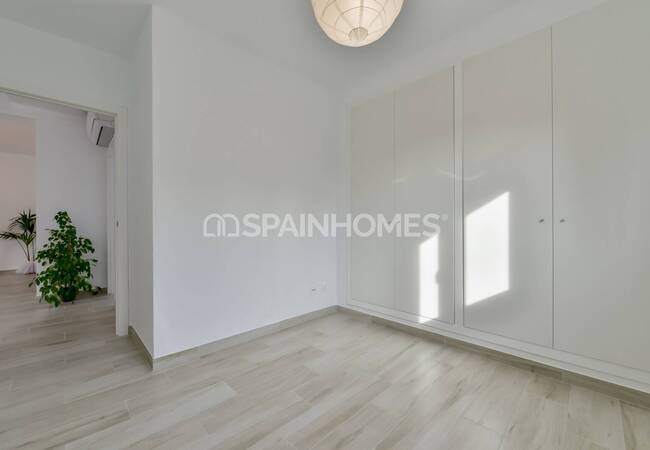 Villa with Swimming Pool in Alfaz Del Pi Alicante 29