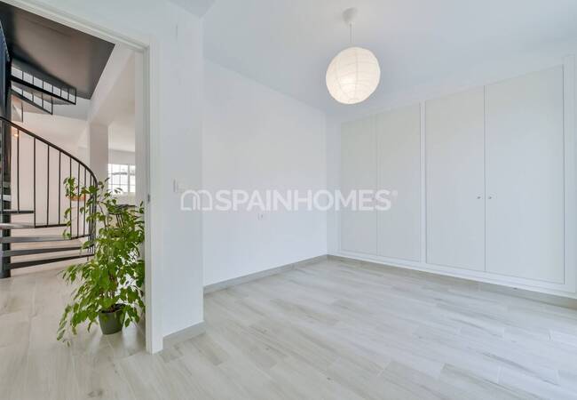 Villa with Swimming Pool in Alfaz Del Pi Alicante 31