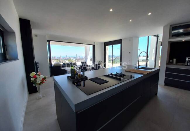 Alicante Finestrat’ta Plaja ve Şehir Merkezine Yakın Villa 8