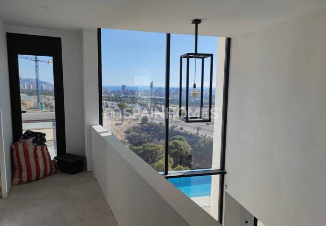 Alicante Finestrat’ta Plaja ve Şehir Merkezine Yakın Villa 13