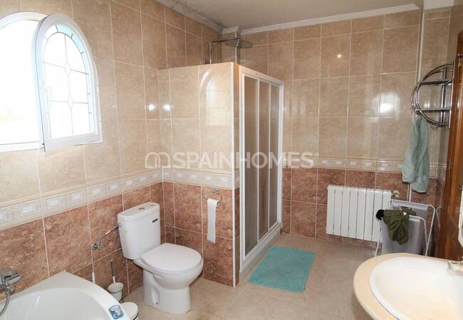 Key-ready Detached Villa with a Private Pool in Orihuela Spain 31
