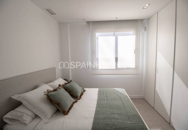 Detached Villas with Sea and Mountain Views in Alicante 34