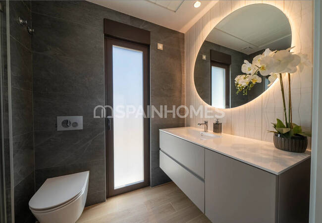 Finestrat'ta Şehre Yakın Özel Havuzlu Villalar 36