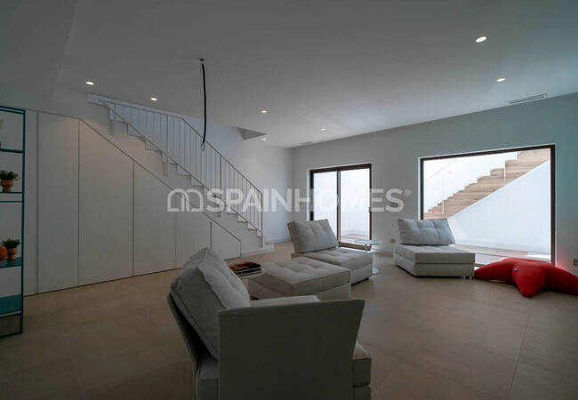 Finestrat'ta Şehre Yakın Özel Havuzlu Villalar 21