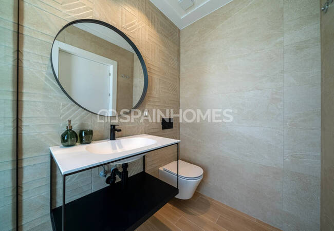 Finestrat'ta Şehre Yakın Özel Havuzlu Villalar 31