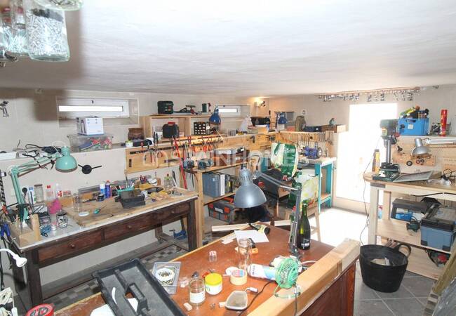 Mediterranean Style Villa 250m From the Beach in La Zenia 43