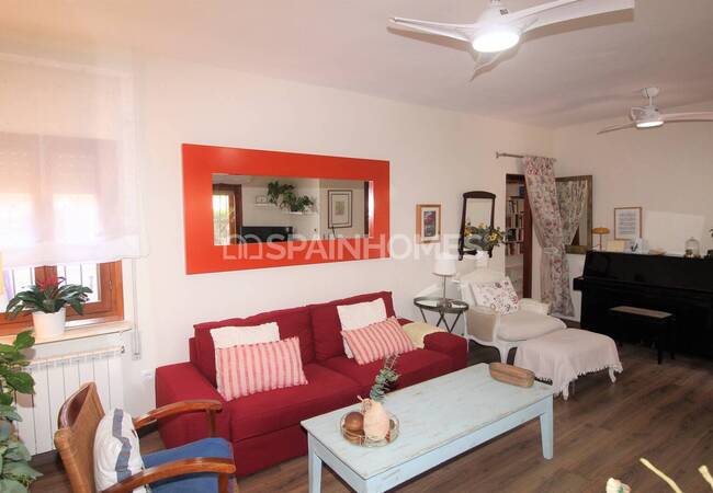 Mediterranean Style Villa 250m From the Beach in La Zenia 27