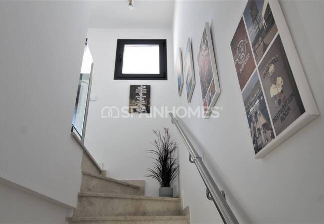 Chic Apartment Close to the Beach and Amenities in Finestrat 21