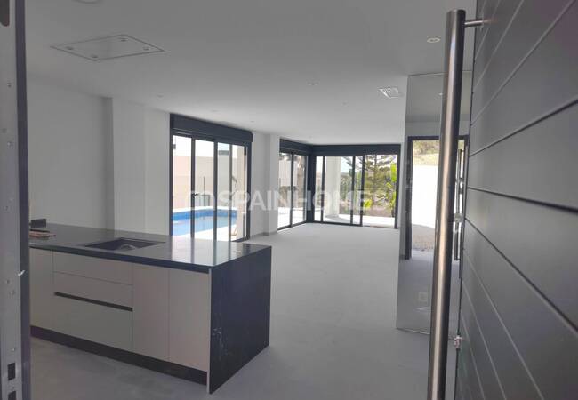 Villa Avec Piscine Privée À Proximité De La Ville D'alicante 12