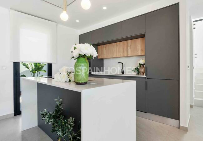 Elegant Detached Villas with Pools in Rojales Alicante 29