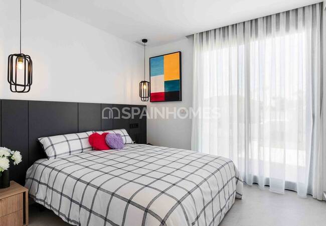 Elegant Detached Villas with Pools in Rojales Alicante 34