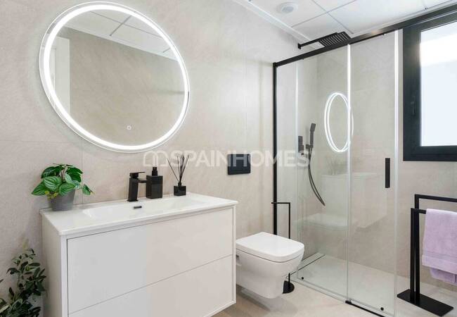 Elegant Detached Villas with Pools in Rojales Alicante 36