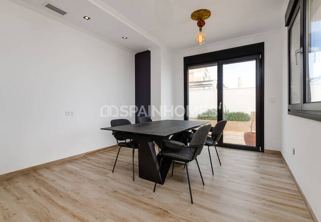 Роскошная Вилла с Бассейном и Видом на Море в Торревьехе 25