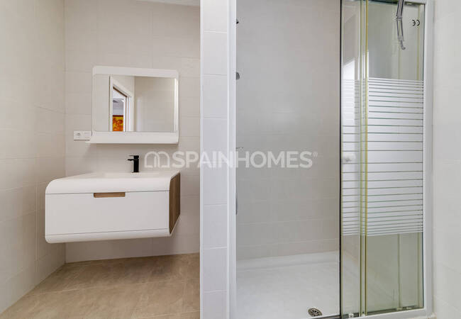 Роскошная Вилла с Бассейном и Видом на Море в Торревьехе 48