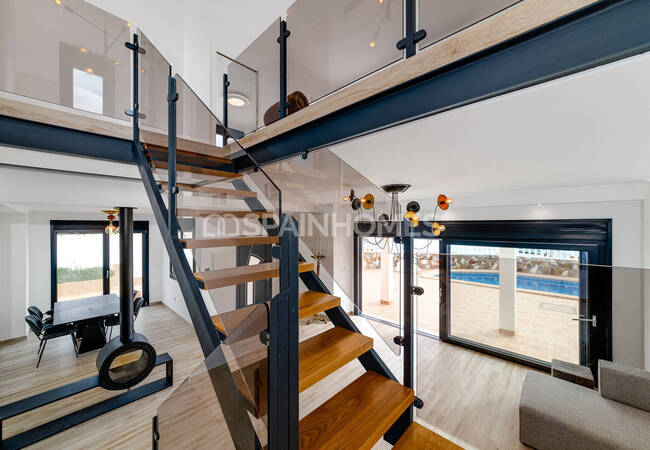 Роскошная Вилла с Бассейном и Видом на Море в Торревьехе 23