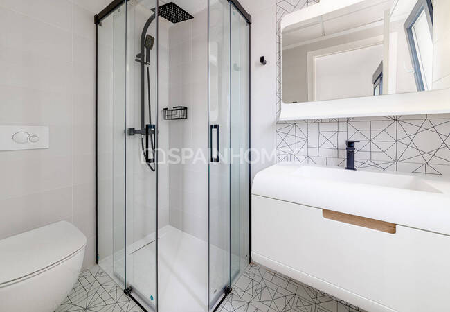 Роскошная Вилла с Бассейном и Видом на Море в Торревьехе 49