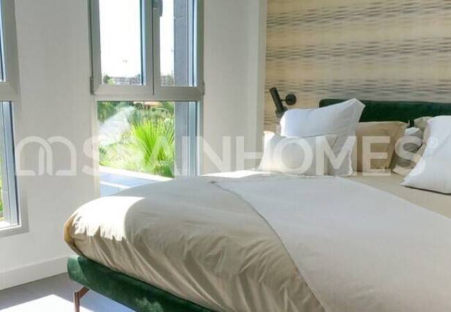 Alicante'de Plajın Yanı Başında Anahtar Teslim Villa 6