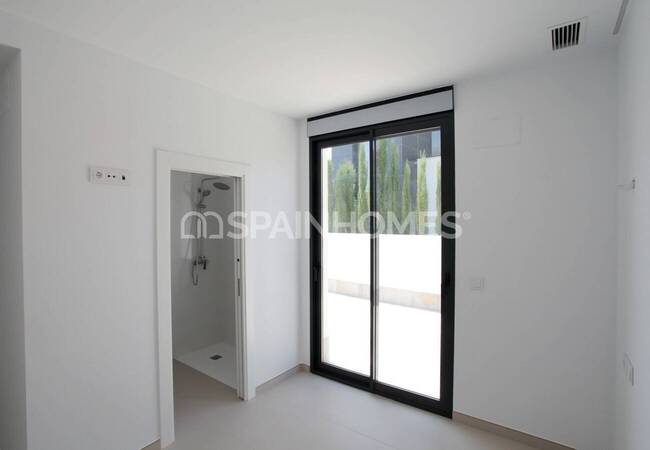 El Campello Alicante'de Sahile ve Şehre Yakın Lüks Villalar 11