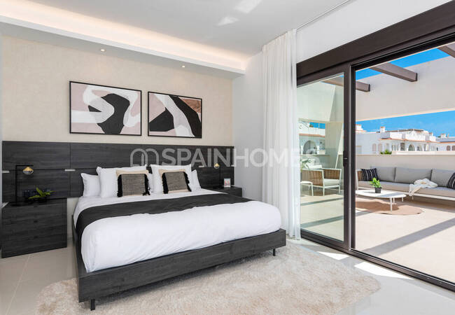 Ciudad Quesada İspanya'da Havuzlu Lüks Müstakil Villa 23