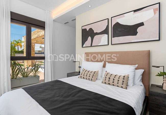 Ciudad Quesada İspanya'da Havuzlu Lüks Müstakil Villa 28