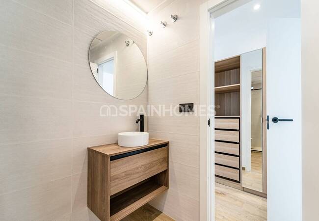 Recently Renovated Luxurious Villa in La Zenia Costa Blanca 34