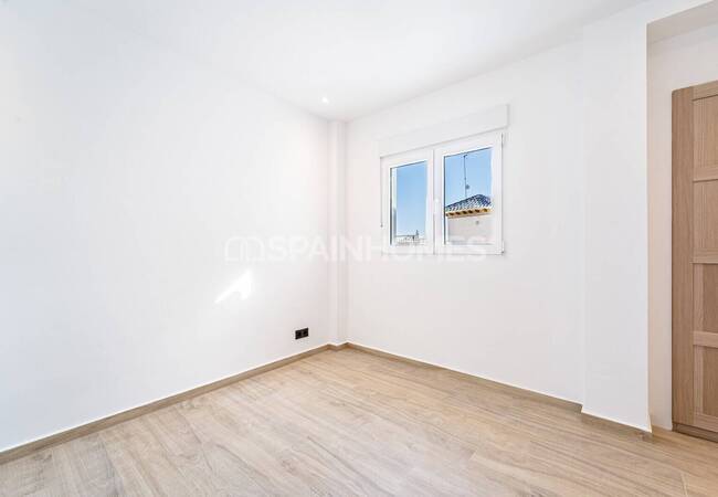 Recently Renovated Luxurious Villa in La Zenia Costa Blanca 28