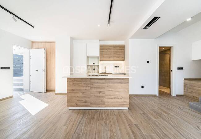 Recently Renovated Luxurious Villa in La Zenia Costa Blanca 16