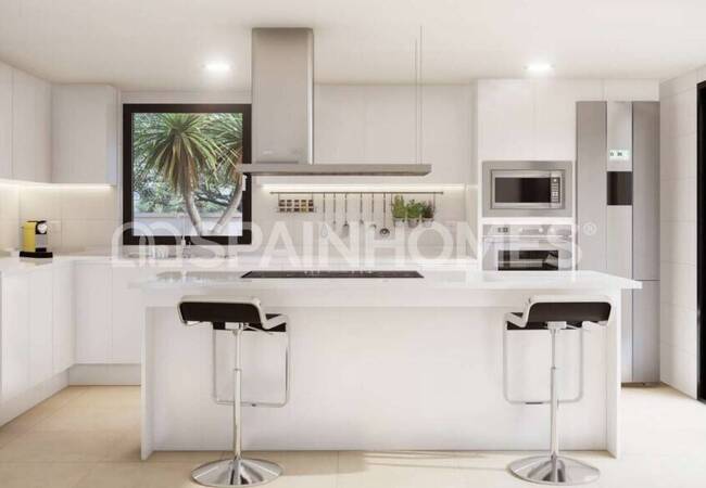 Villas with Private Pools and Gardens in San Juan Alicante 7