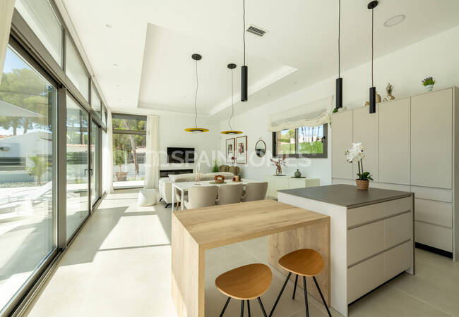 Rymliga Fristående Hus Med Pool I Pinar De Campoverde 18