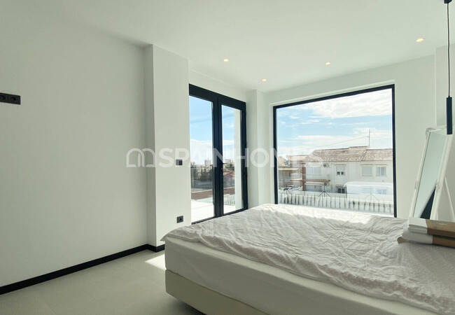 Luxueuse Maison En Bord De Mer À Torrevieja Costa Blanca 39