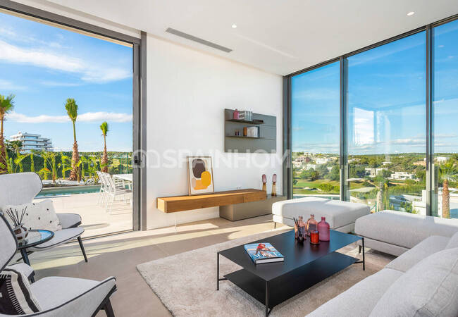 Luxury Villa with a Pool in San Miguel De Salinas Alicante 37