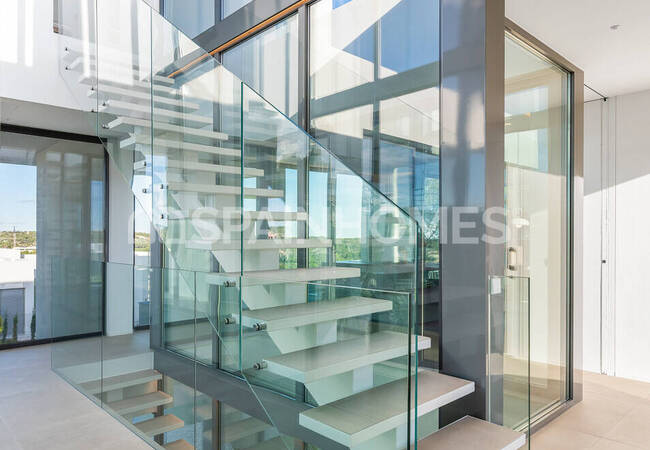 Luxury Villa with a Pool in San Miguel De Salinas Alicante 42