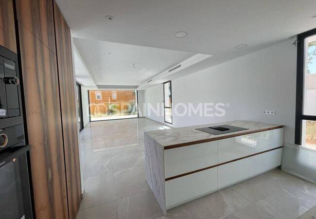 Alicante Calpe'de Peñon De Ifach Manzaralı Lüks Ev 6