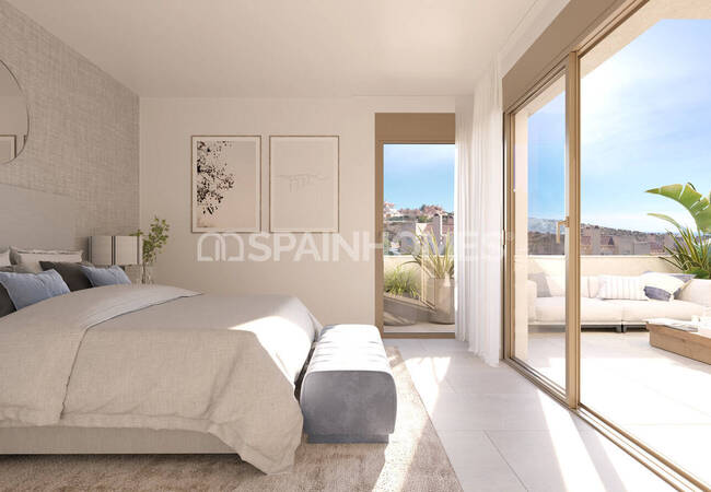 5-bedroom Villas with Luxe Design Close to Beach in Alicante 17