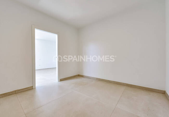 Luxe 3-bedroom House with Private Swimming Pool in Finestrat 35