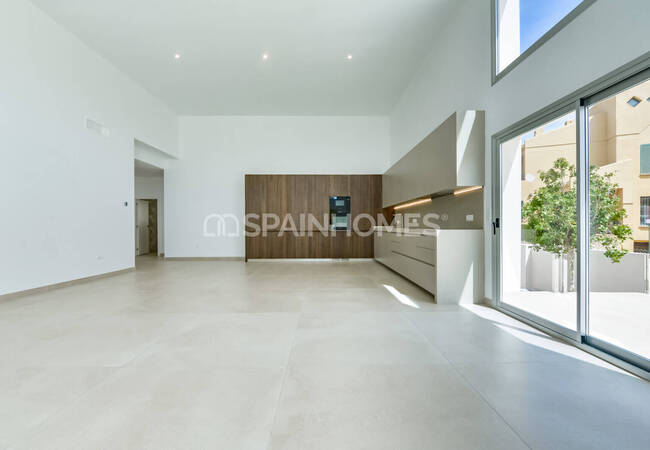 Luxe 3-bedroom House with Private Swimming Pool in Finestrat 17