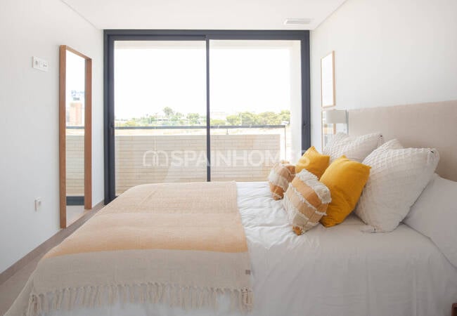 4-bedroom Detached Properties Close to Beach in Orihuela 25