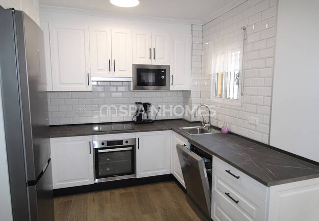 Отремонтированный Дом в Средиземноморском Стиле в Ла Зении 20