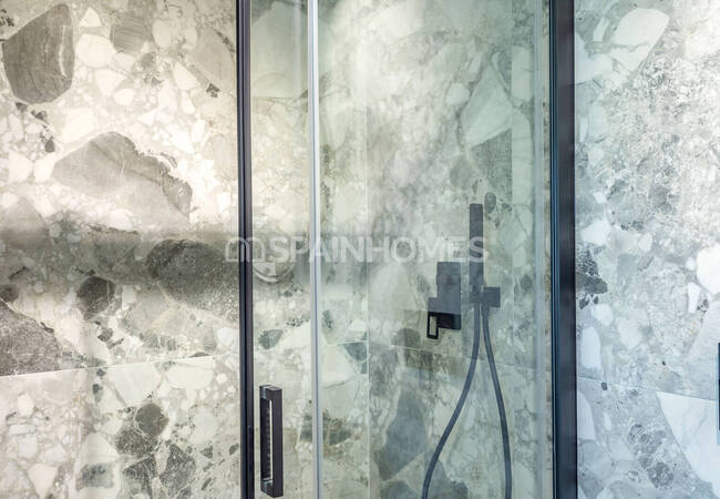 Стильные Квартиры с Уникальным Видом в Финестрате 36