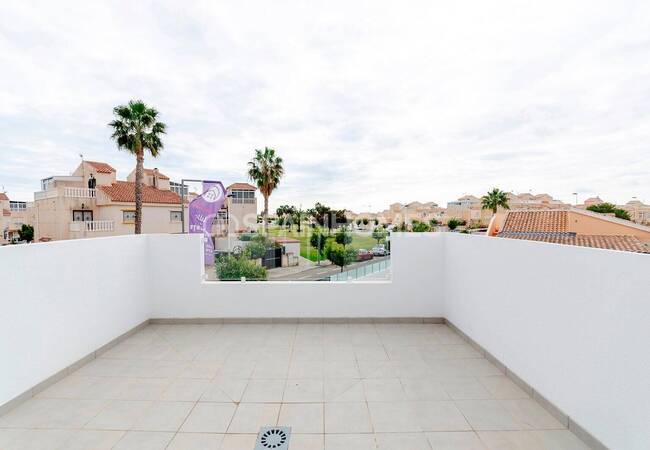 Spacious Houses in a Tranquil Location in Torrevieja Alicante