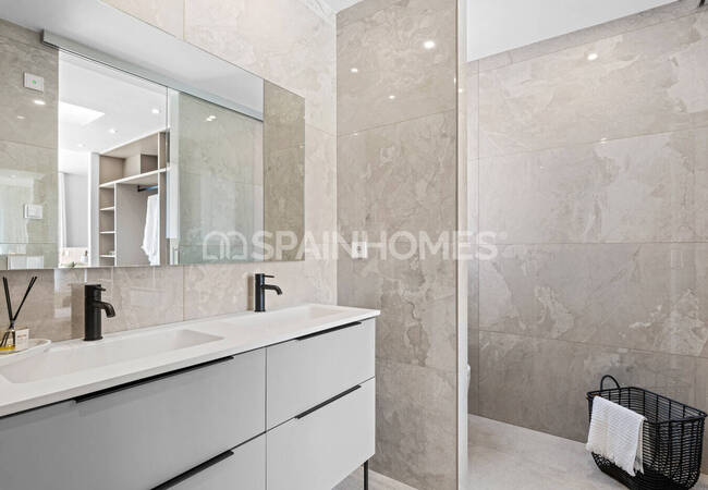 Vrijstaande Ruime Huizen In Polop Centro Alicante 53