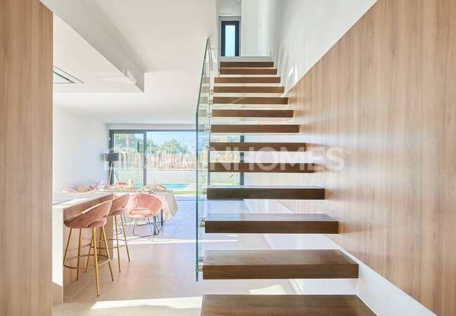 Detached Houses with Chic Designs in El Campello Alicante 19